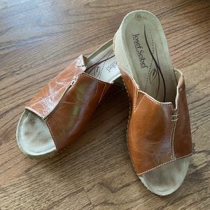 Josef Seibel brown leather slide sandals size 40